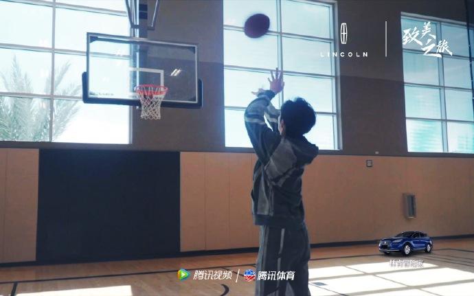 到自己射门